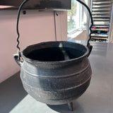 ANTIQUE CAST IRON CAULDRON 🖤