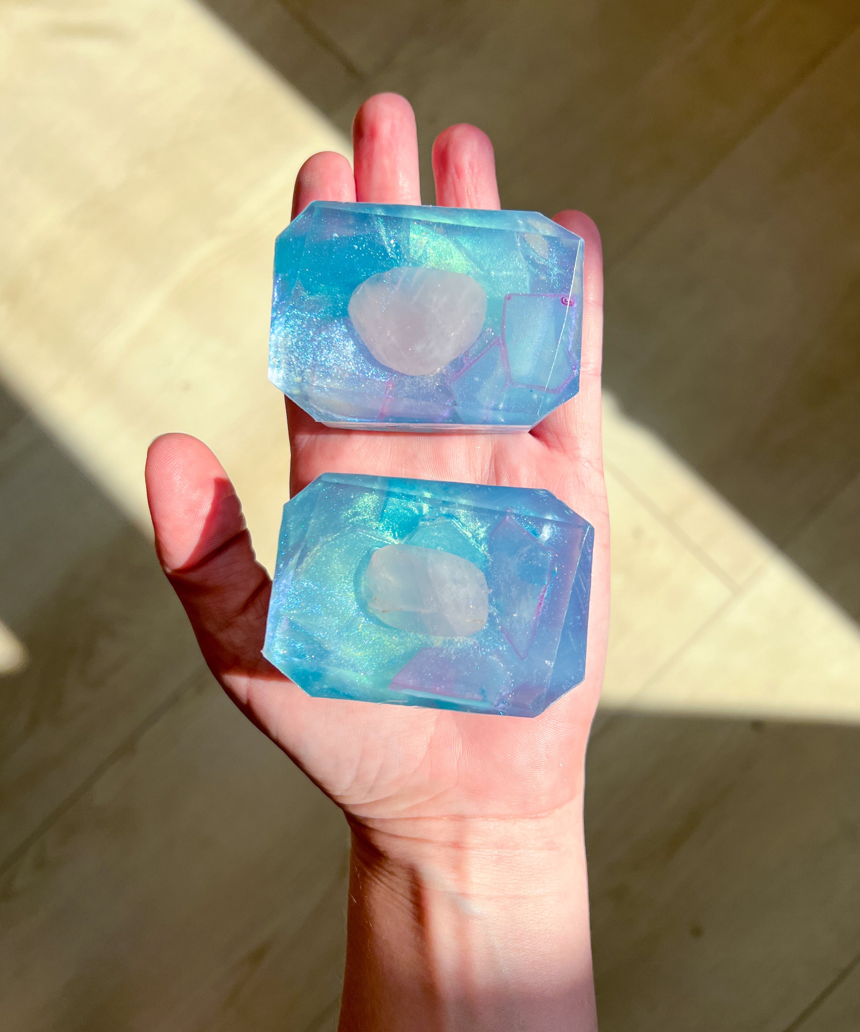 CURRENTS OF EMOTIONS